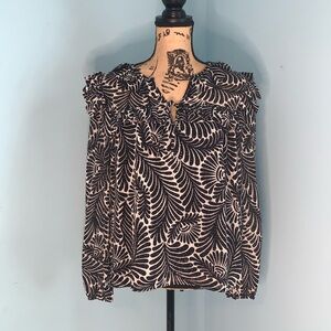 LOFT M ladies black and white top. Semi sheer, lined.